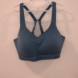 Blue lululemon bra